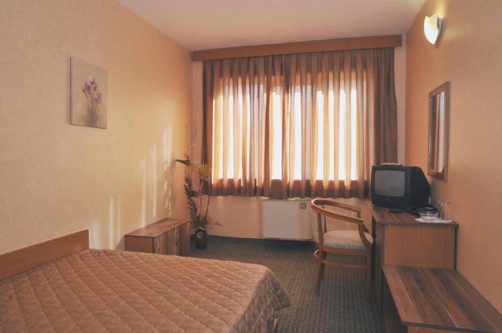 Rodopi Hotel 파스코보 외부 사진